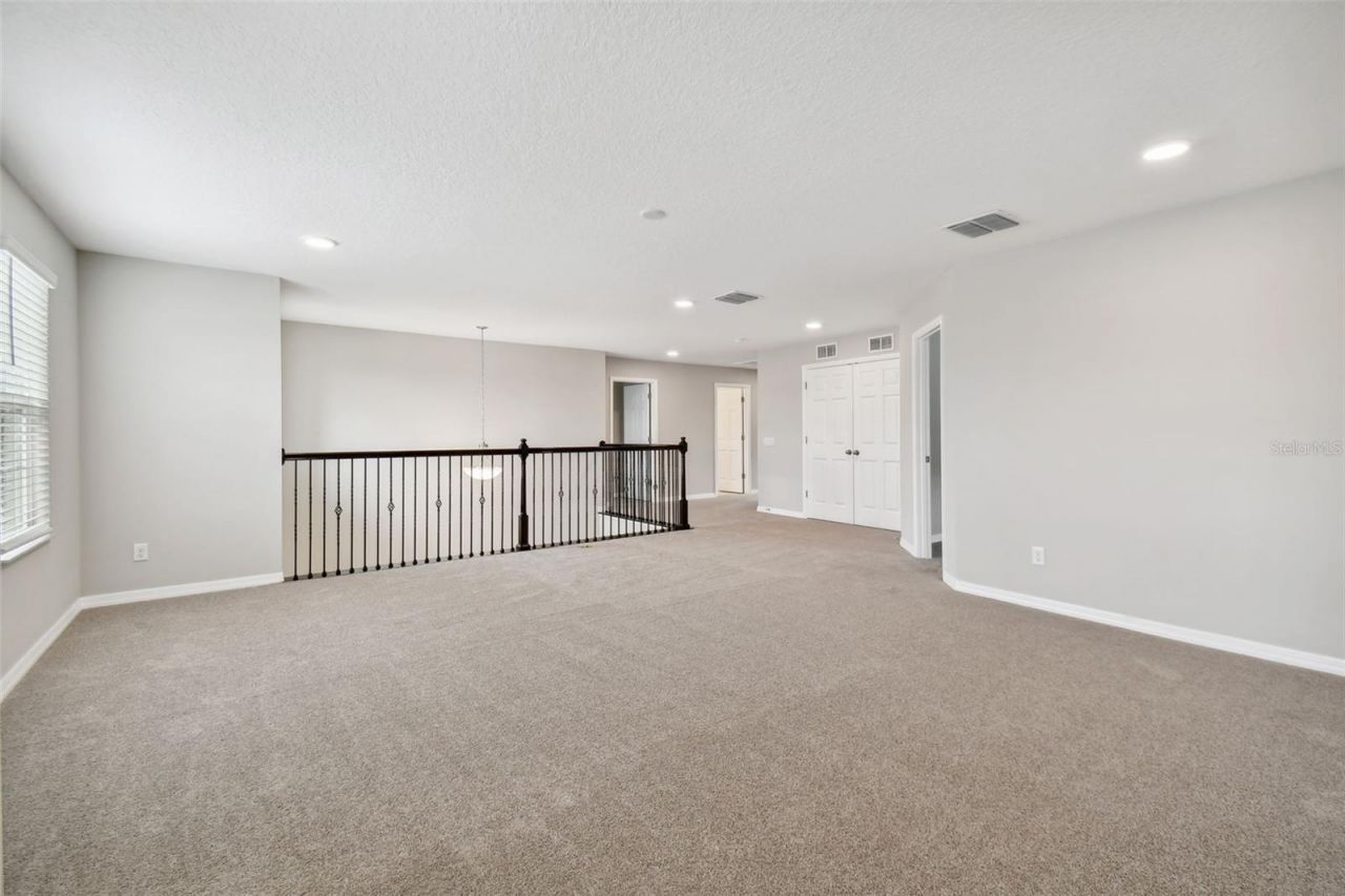38190 Shale Stone Court, Zephyrhills, FL 33540 Photo