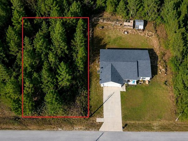 MALAUKA PASS CRSE , OCKLAWAHA, FL 32179