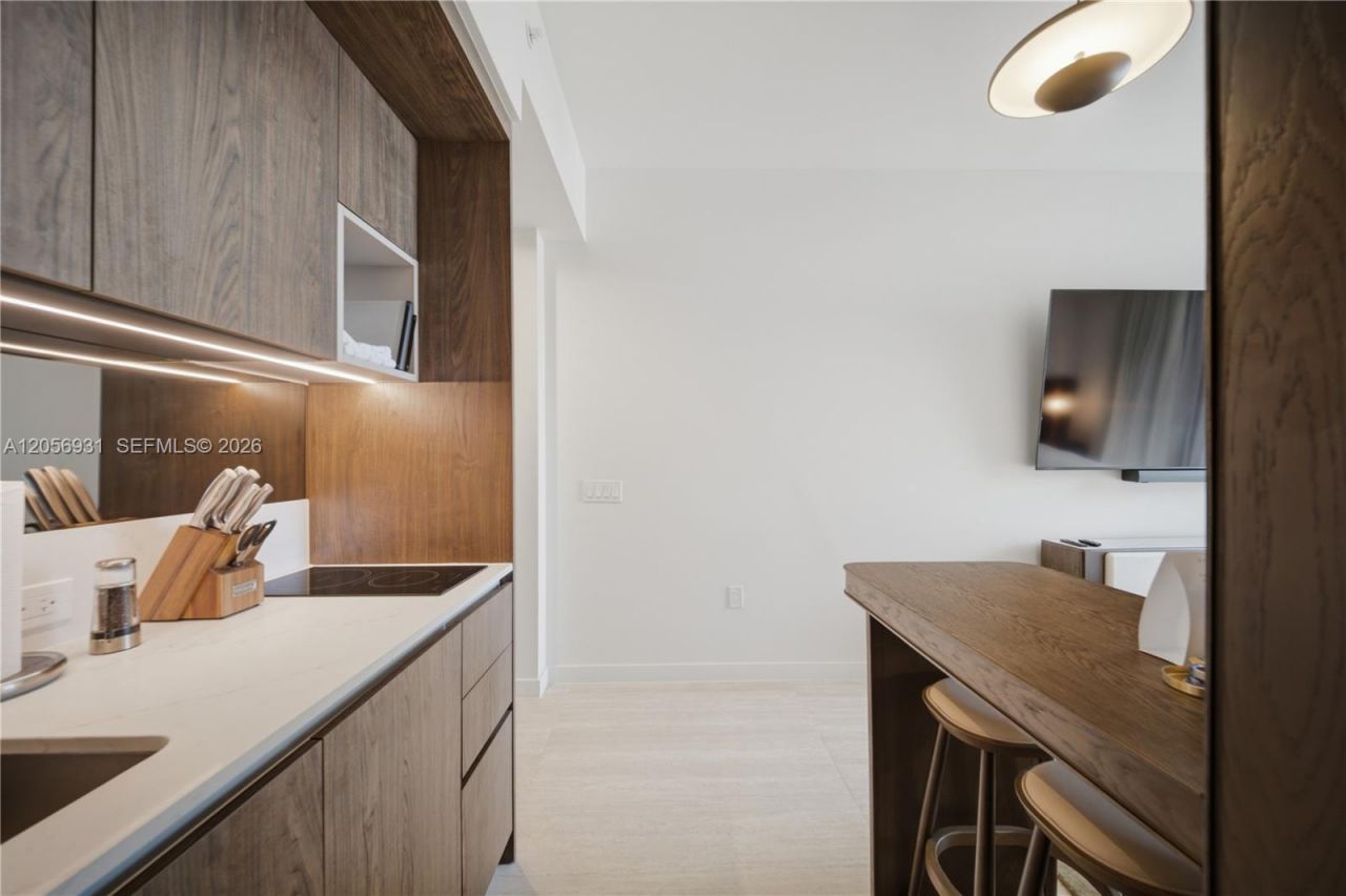 1611 SW 2nd Avenue, Unit 604, Miami, FL 33129 Photo