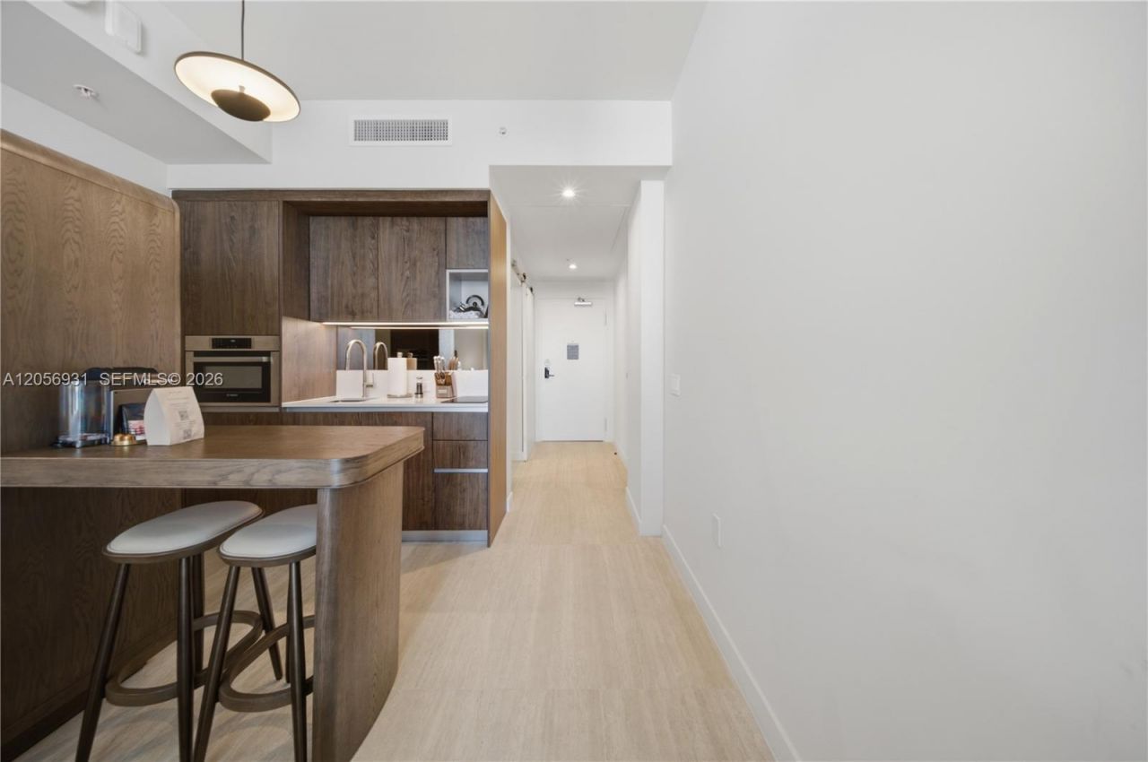 1611 SW 2nd Avenue, Unit 604, Miami, FL 33129 Photo