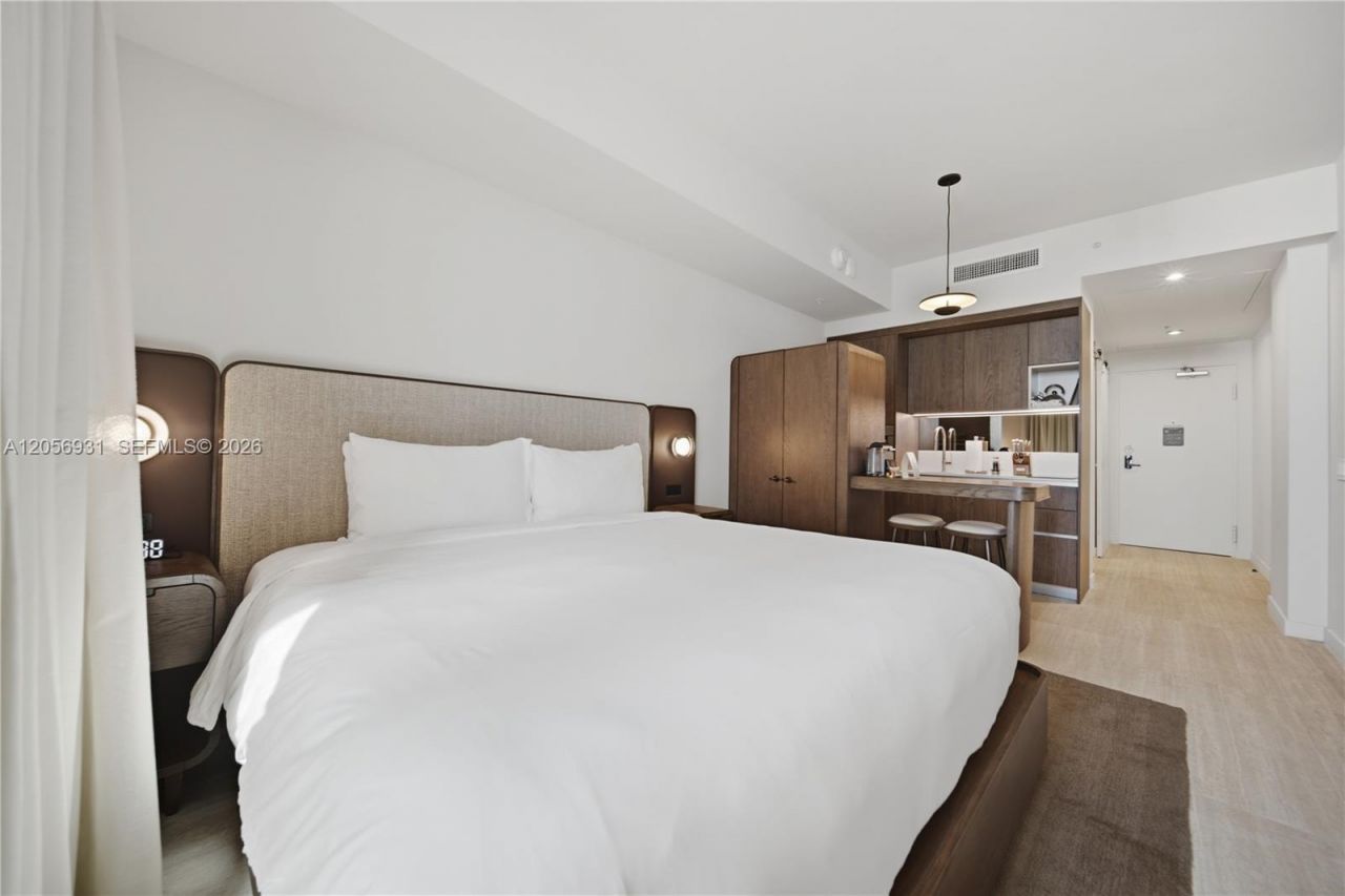 1611 SW 2nd Avenue, Unit 604, Miami, FL 33129 Photo