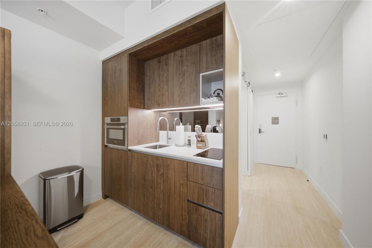 1611 SW 2nd Avenue, Unit 604, Miami, FL 33129 Photo