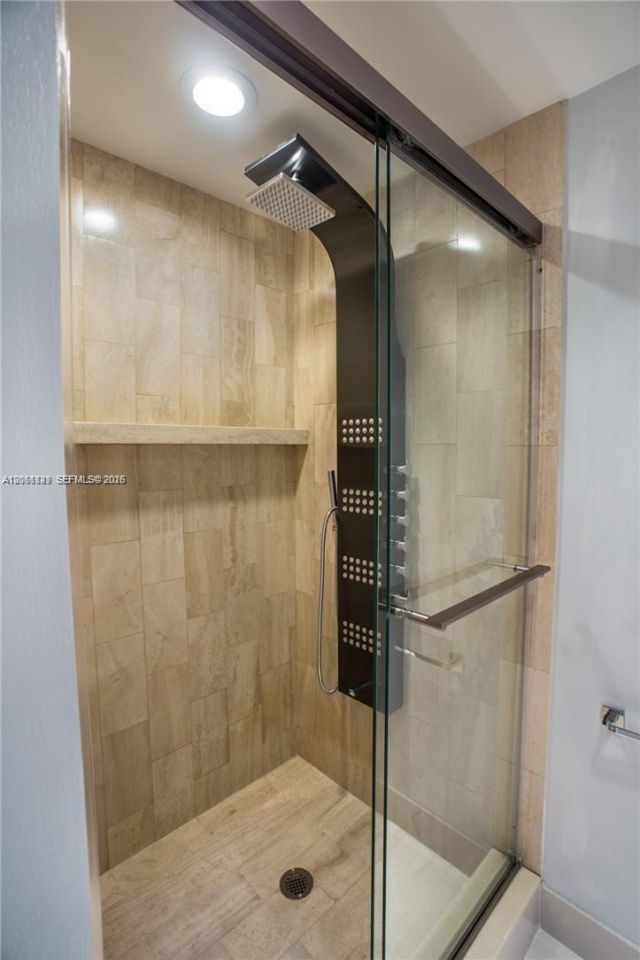 20191 E Country Club Dr , Unit 2703, Aventura, FL 33180 Photo
