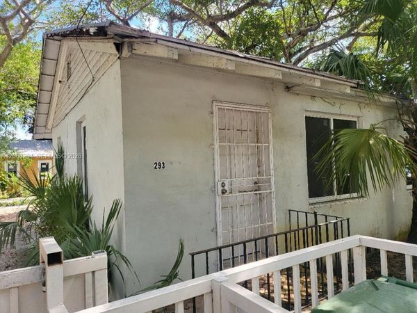 293 NE 80th Ter, Miami, FL 33138