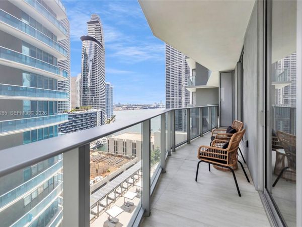 77 SE 5TH ST , Unit 2006, Miami, FL 33131
