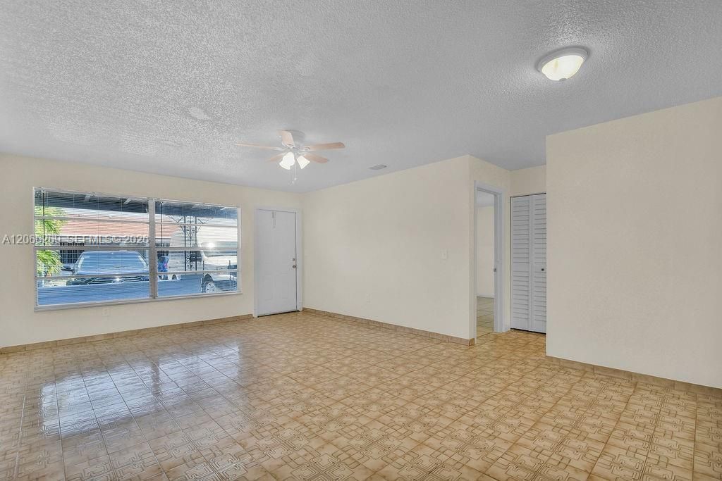 18947 NW 45th Ave , Unit 1, Miami Gardens, FL 33055 Photo