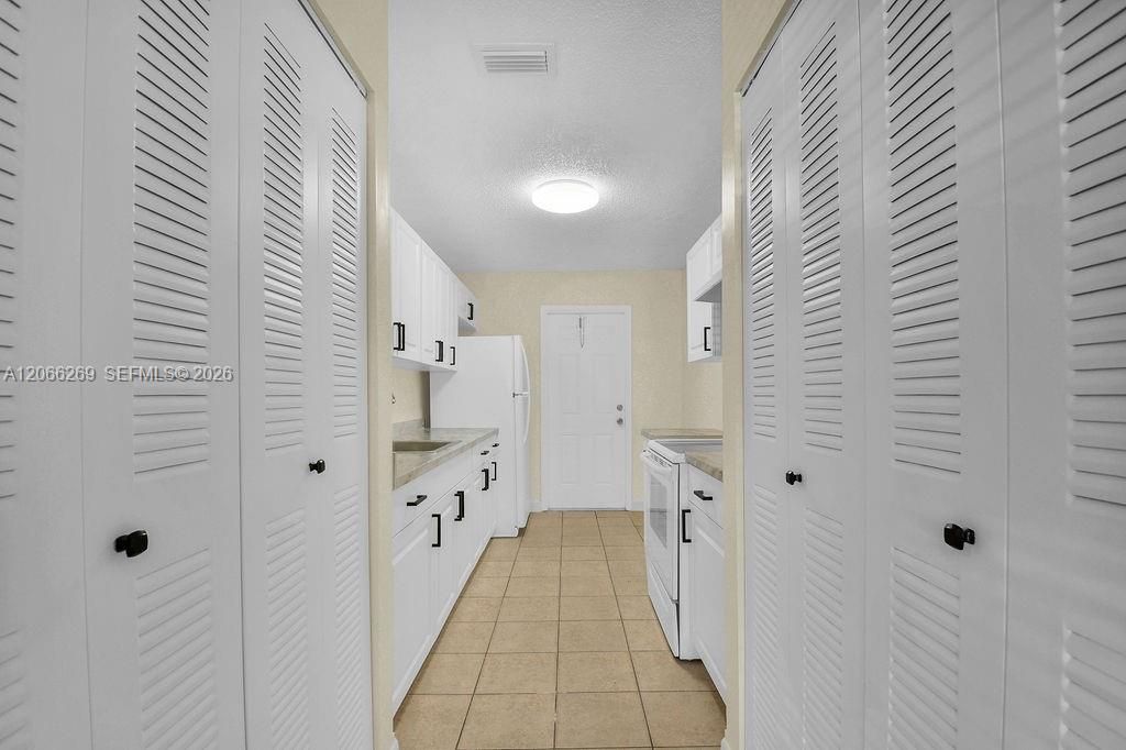 18947 NW 45th Ave , Unit 1, Miami Gardens, FL 33055 Photo