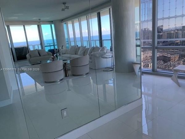 17121 Collins Ave , Unit 2808, Sunny Isles Beach, FL 33160