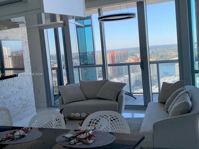 17121 Collins Ave , Unit 2808, Sunny Isles Beach, FL 33160 Photo