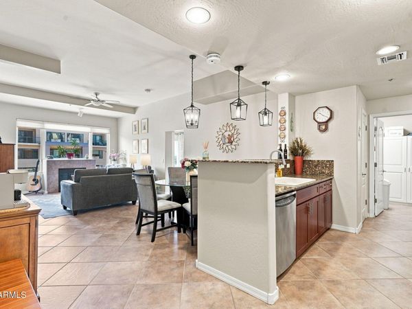 17 W VERNON Avenue, Unit 515, Phoenix, AZ 85003