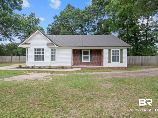150 Dead Lake Rd, Creola, AL 36525