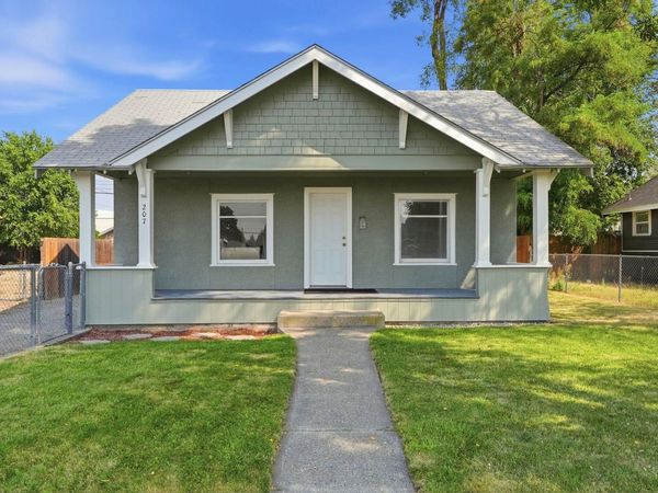 207 E Princeton Ave, Spokane, WA 99107