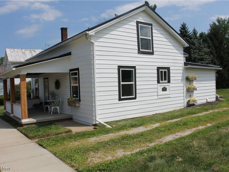 131 Mill Street, Burbank, OH 44214 Photo 11