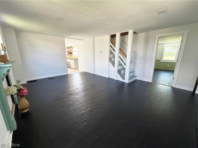 131 Mill Street, Burbank, OH 44214 Photo 12