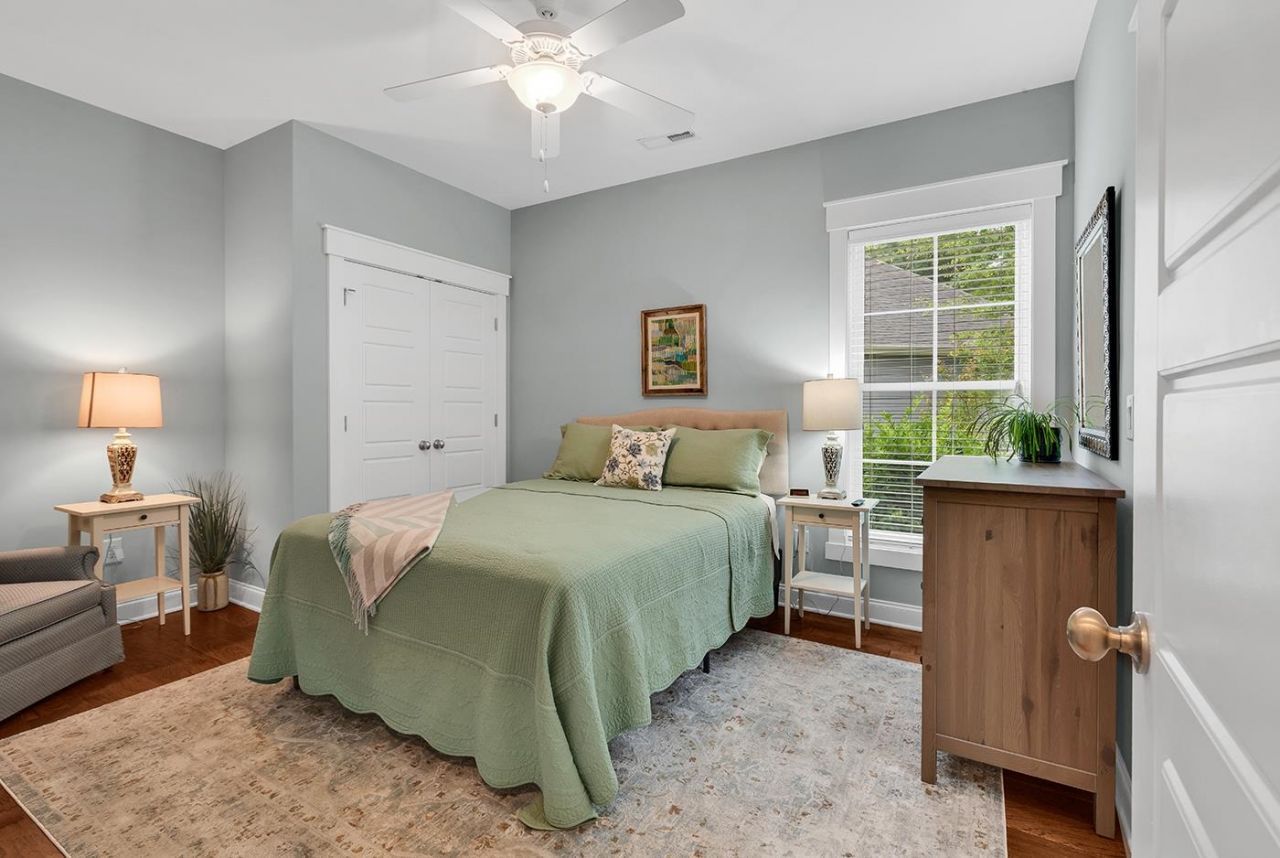 48 Springtime Ct. Photo 29