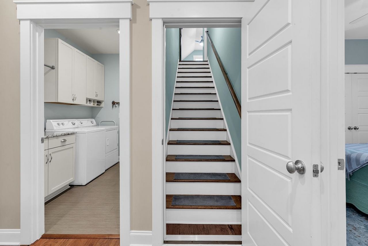 48 Springtime Ct. Photo 36