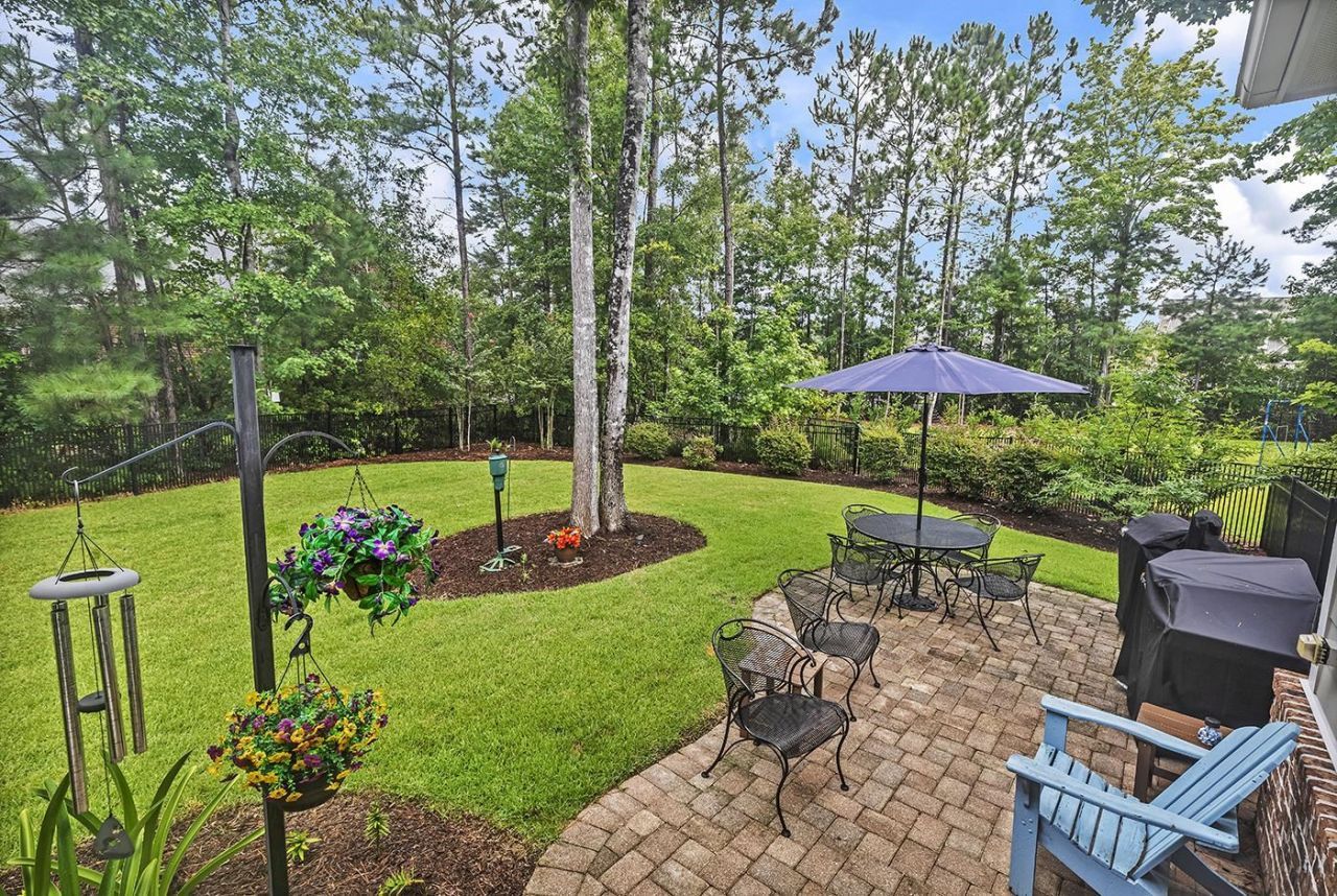 48 Springtime Ct. Photo 42