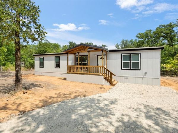 1494 Lynock Lane, Azle, TX 76020