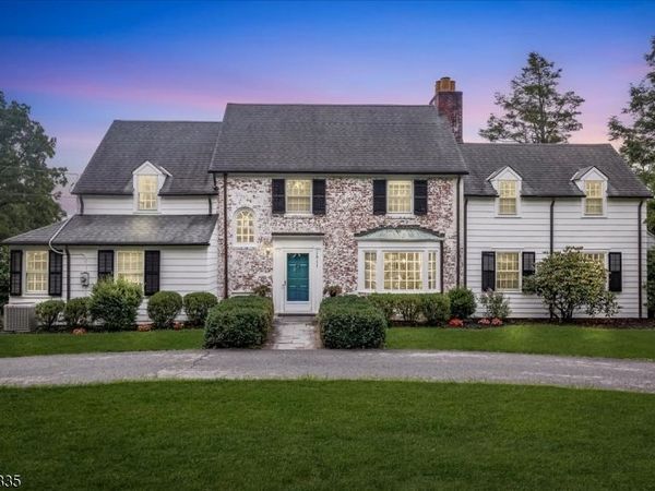 1511 Long Hill Rd, Long Hill, NJ 07946