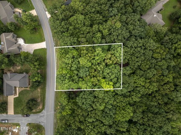 251 Rotherham Drive, Crossville, TN 38558