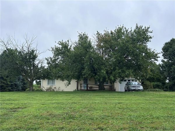11793 County 162 Road, Savannah, MO 64485