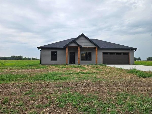 759 E 643rd Avenue, Arma, KS 66712