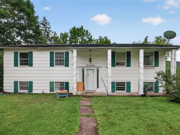 176 N Franklin Street , Corning, NY 14830