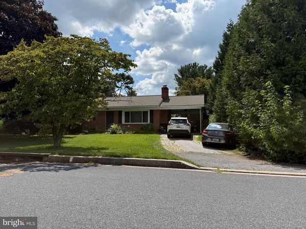 1042 S CARROLL STREET, HAMPSTEAD, MD 21074