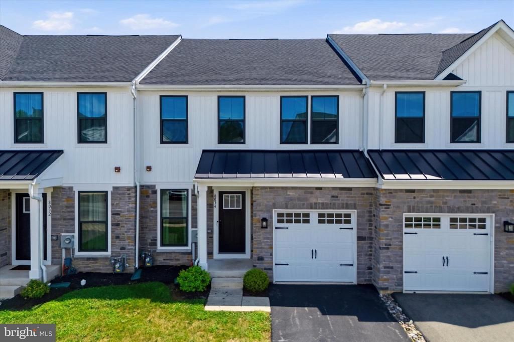 8034 MILLTOWN CIRCLE , CHELTENHAM, PA 19012