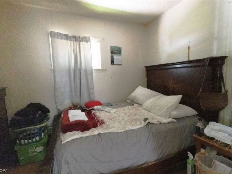 1128 W 19th Street, Lorain, OH 44052 Photo 8