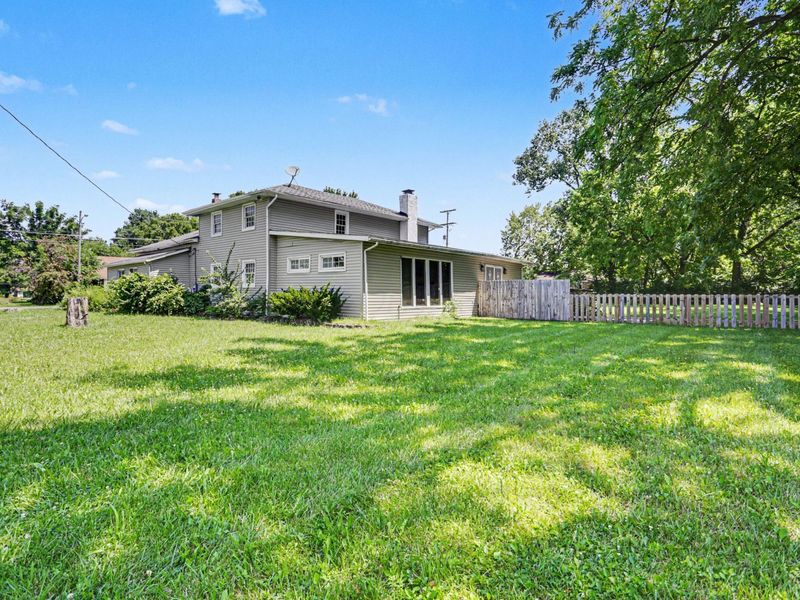 1664 Zettler Road , Columbus, OH 43227 Photo 3