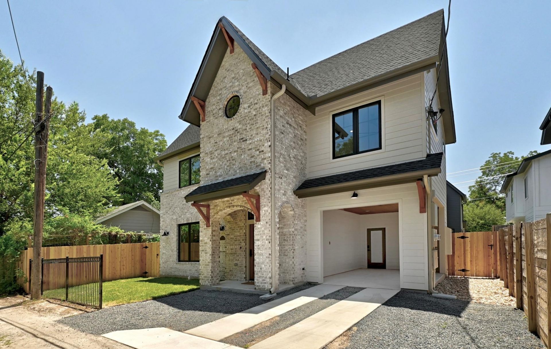 2212 Canterbury St, Unit 2, Austin, TX 78702 Main Photo