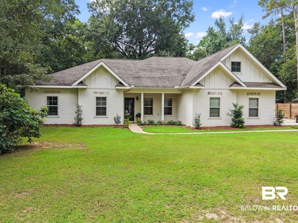 10816 County Road 24, Fairhope, AL 36532