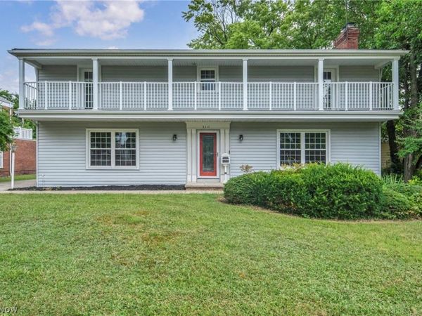 3311 Van Aken Boulevard , Shaker Heights, OH 44120