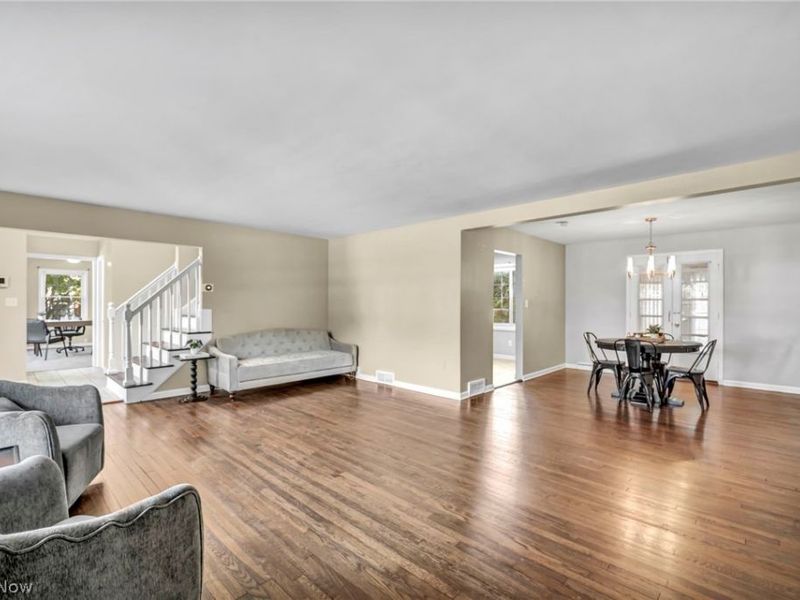 3311 Van Aken Boulevard, Shaker Heights, OH 44120 Photo 18