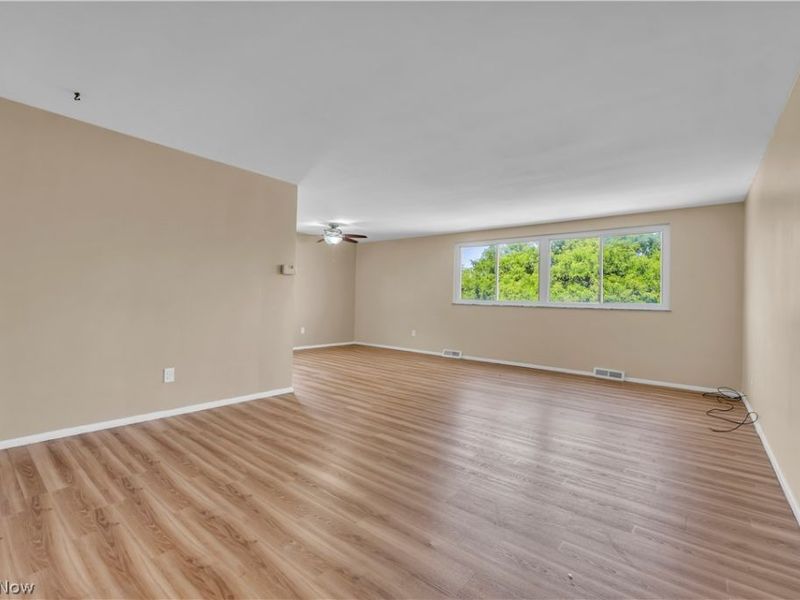 16100 Van Aken Boulevard, Shaker Heights, OH 44120 Photo 5