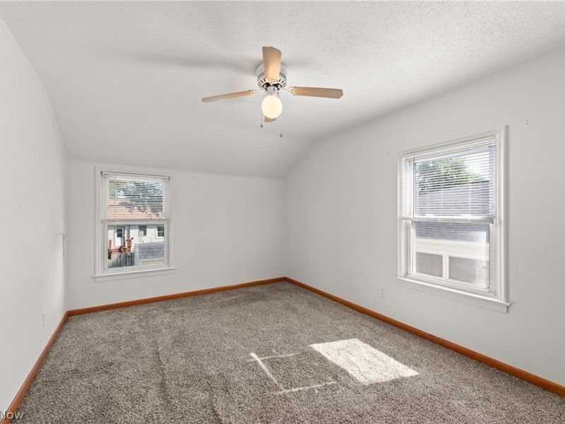 6902 Luelda Avenue, Parma, OH 44129 Photo 18