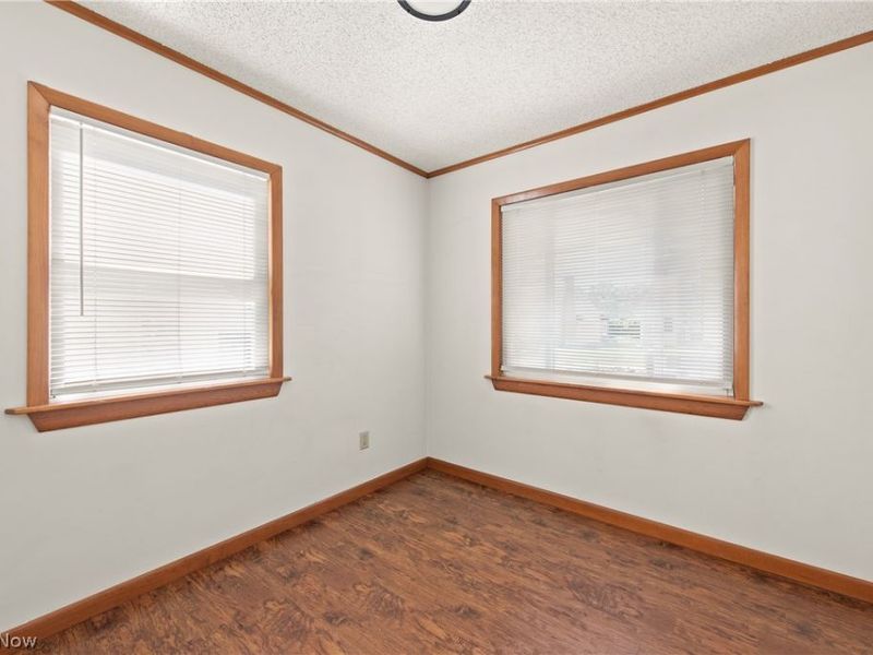 6902 Luelda Avenue, Parma, OH 44129 Photo 6