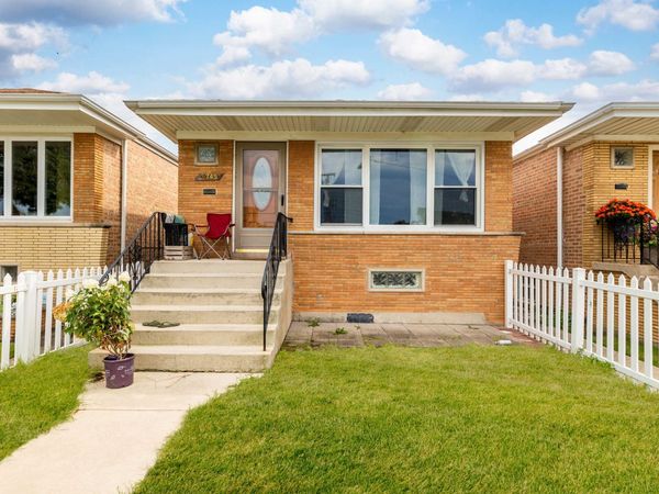 6745 W 59th Street, Chicago, IL 60638