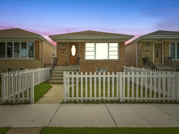 6745 W 59th Street , Chicago, IL 60638