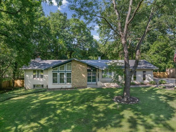 2417 Mayfair Drive , Joliet, IL 60433