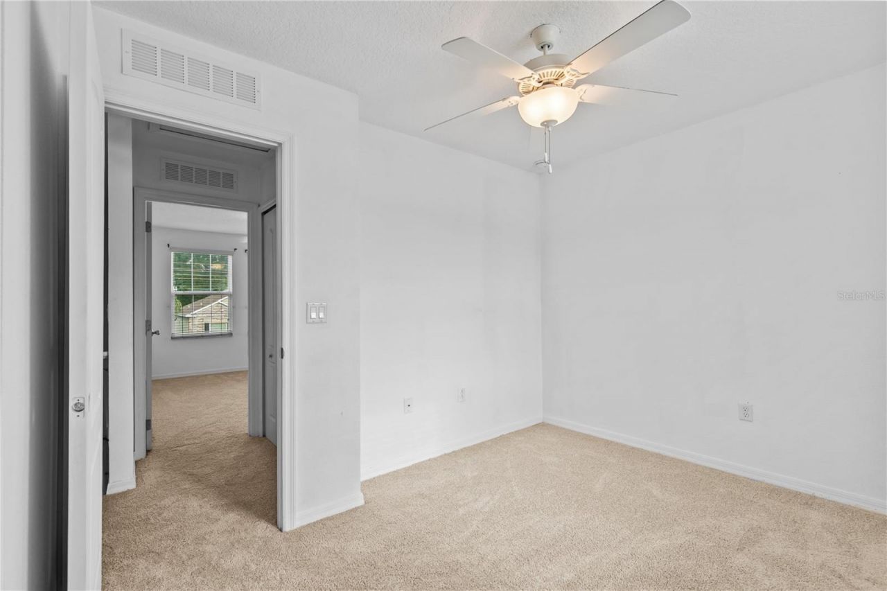 8830 Isla Bella Drive, Orlando, FL 32818 Photo