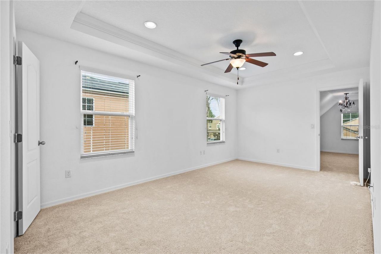 8830 Isla Bella Drive, Orlando, FL 32818 Photo
