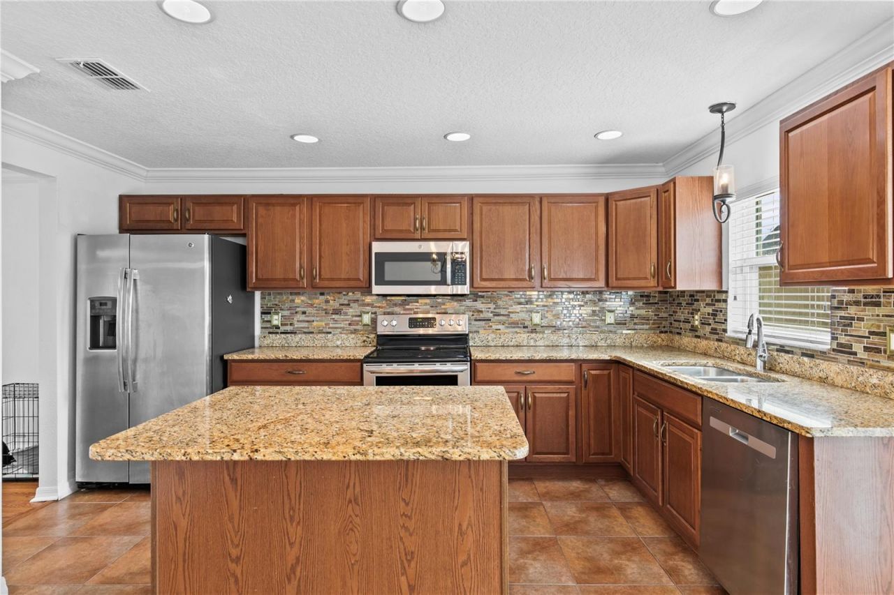 8830 Isla Bella Drive, Orlando, FL 32818 Photo