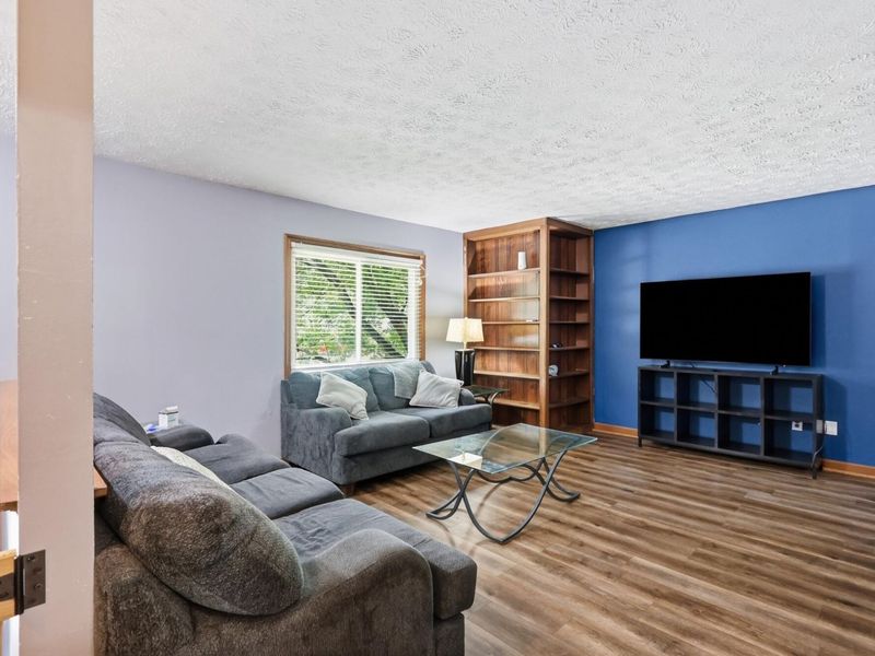 4460 E Mohave Drive, Dayton, OH 45431 Photo 3