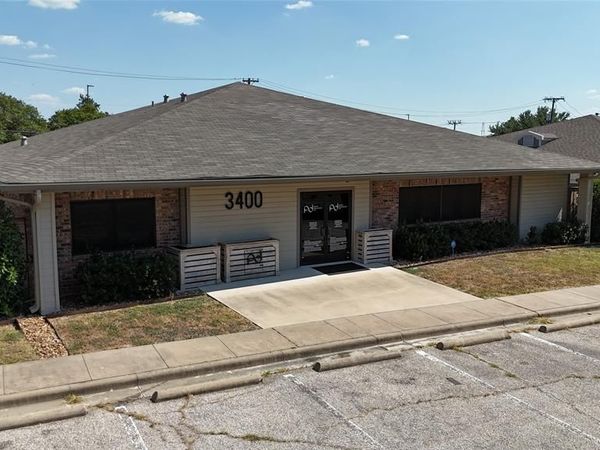 3400 Hillcrest Drive , Waco, TX 76708