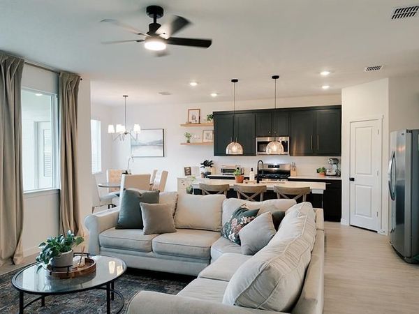 319 Sedalia Trail , Justin, TX 76247