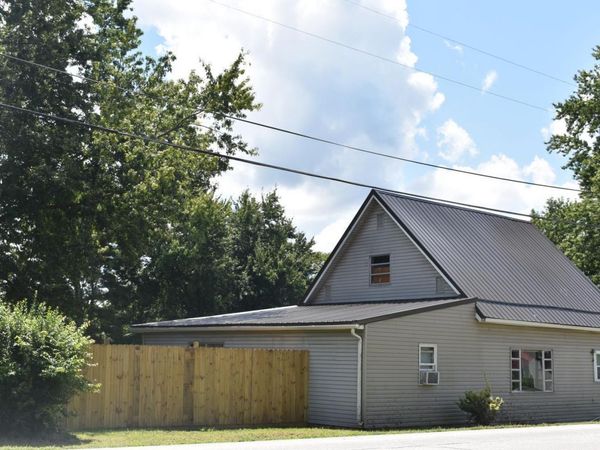 12828 US Rt 50, Paint Twp, OH 45133