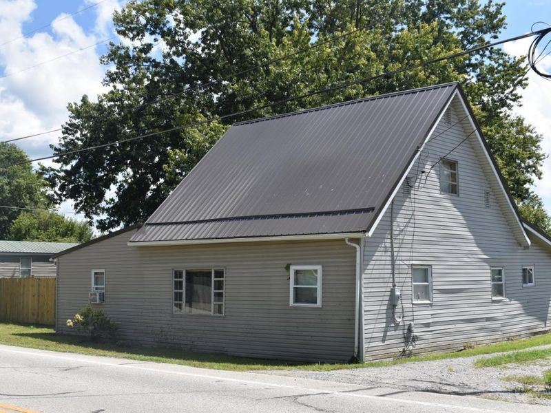 12828 US Rt 50, Paint Township, OH 45133 Photo 2