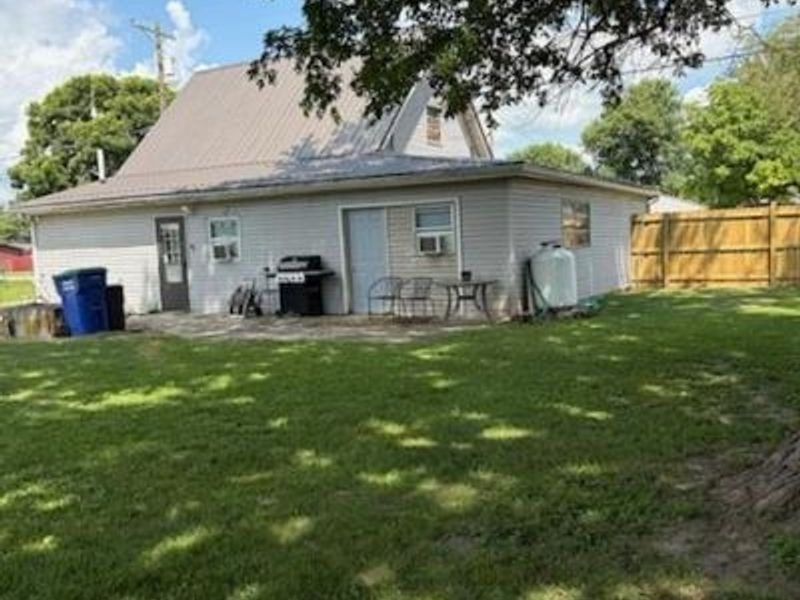 12828 US Rt 50, Paint Twp, OH 45133 Photo 2
